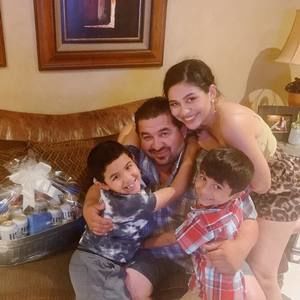 Meet your Posher, Daniela